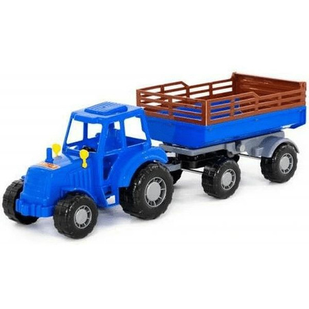 Traktor 'Majster' (niebieski) z przyczepą Nr2 (w siatce)