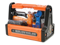 ZESTAW NARZĘDZI W SKRZYNCE