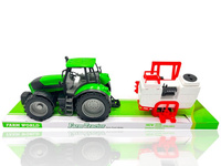 TRAKTOR Z OPRYSKIWACZEM