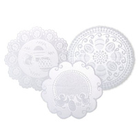 Serwetka na koszyczek z ażurowym wzorem