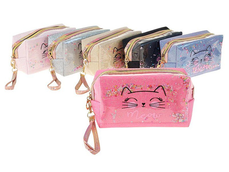 Kosmetyczka przezroczysta, zapinana zamkiem; 18x11x7cm