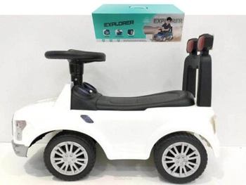 Jeździk 60x35x25cm mix biały lub czerwony Madej