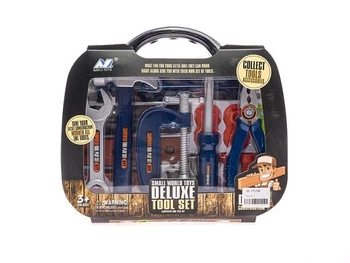 NARZĘDZIA W WALIZCE