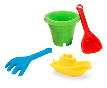 komplet do piasku zamek z łódką 4 el. Wader